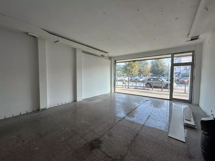 Immagine 3 di Negozio in affitto  in via IV Novembre a Mestrino