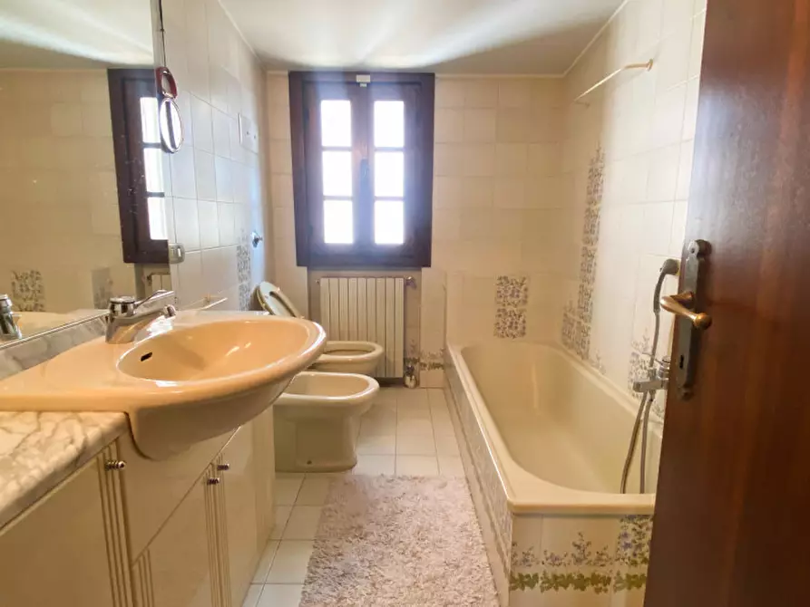 Immagine 3 di Appartamento in vendita  in via alfredo albanese 4 a Jesolo