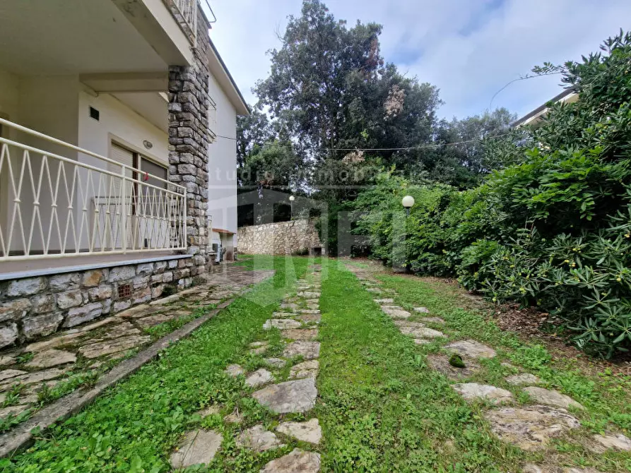 Immagine 3 di Appartamento in vendita  in Via dei salici a Pisa