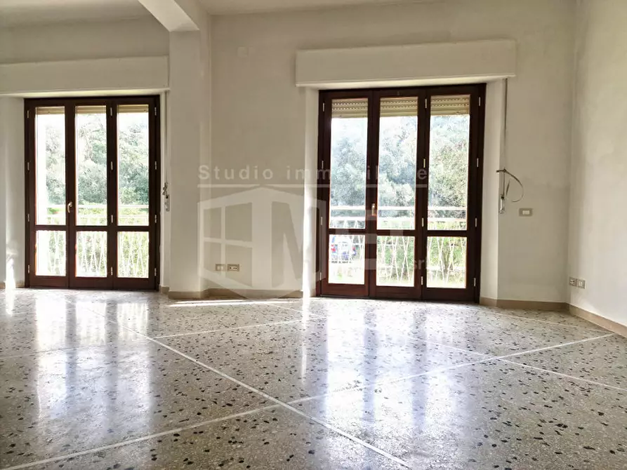 Immagine 12 di Appartamento in vendita  in Via dei salici a Pisa