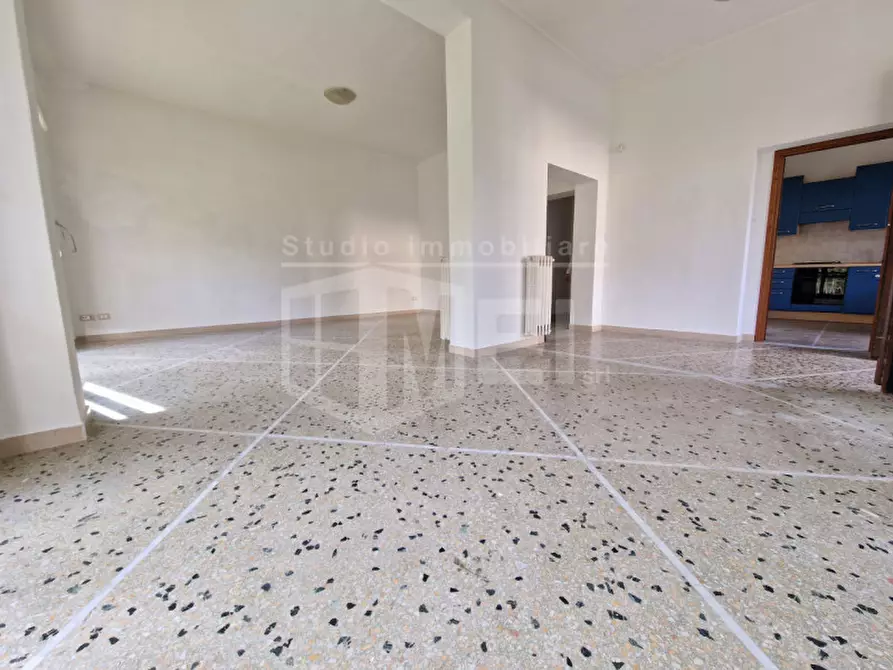 Immagine 14 di Appartamento in vendita  in Via dei salici a Pisa