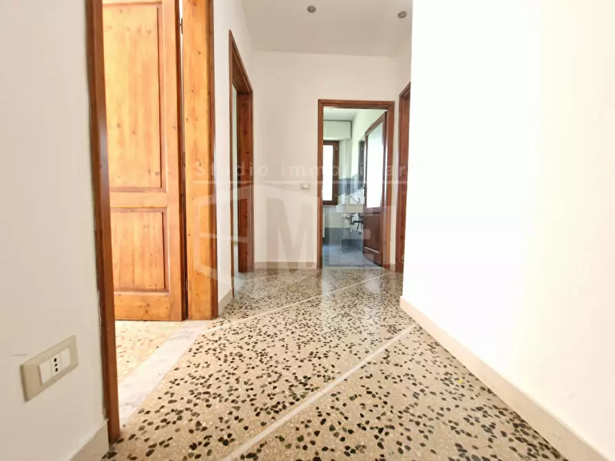 Immagine 15 di Appartamento in vendita  in Via dei salici a Pisa