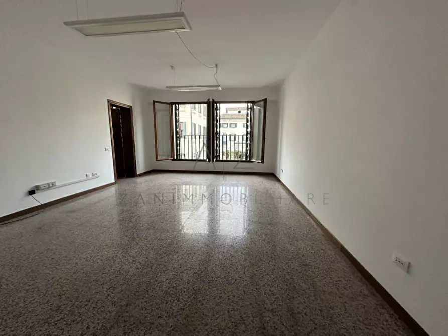Immagine 5 di Ufficio in affitto  in Via Francesco Maria Preti a Castelfranco Veneto