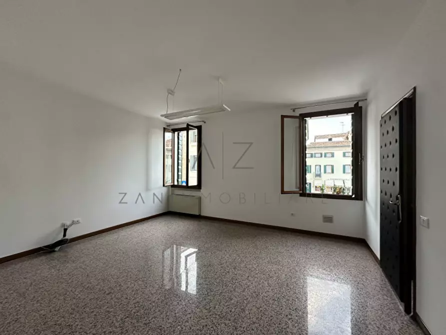 Immagine 15 di Ufficio in affitto  in Via Francesco Maria Preti a Castelfranco Veneto