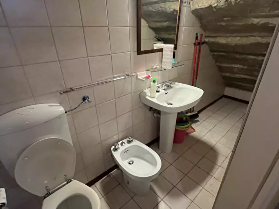 Immagine 7 di Magazzino in vendita  in centro storico a Terranuova Bracciolini