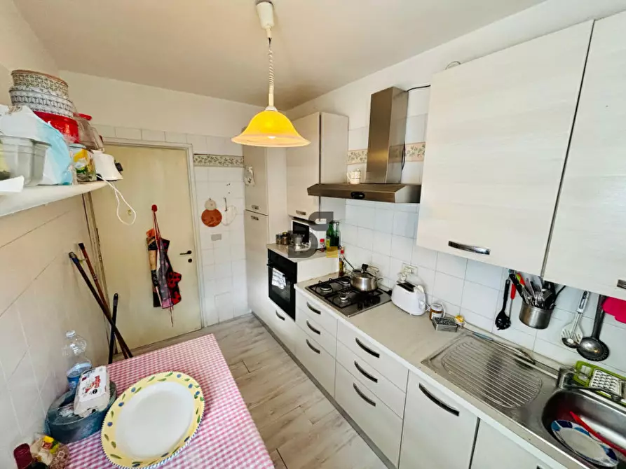 Immagine 3 di Villetta a schiera in vendita  in Via Ribelli 18 a Polpenazze Del Garda