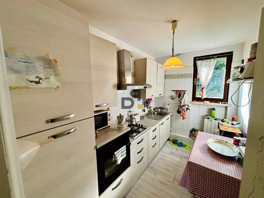 Immagine 10 di Villetta a schiera in vendita  in Via Ribelli 18 a Polpenazze Del Garda