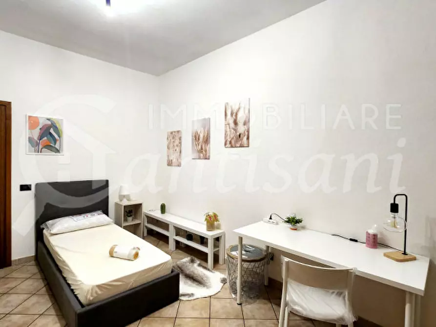 Immagine 3 di Camera in affitto  in via michelazzi a Firenze