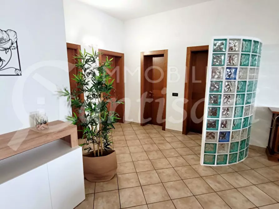 Immagine 22 di Camera in affitto  in via michelazzi a Firenze