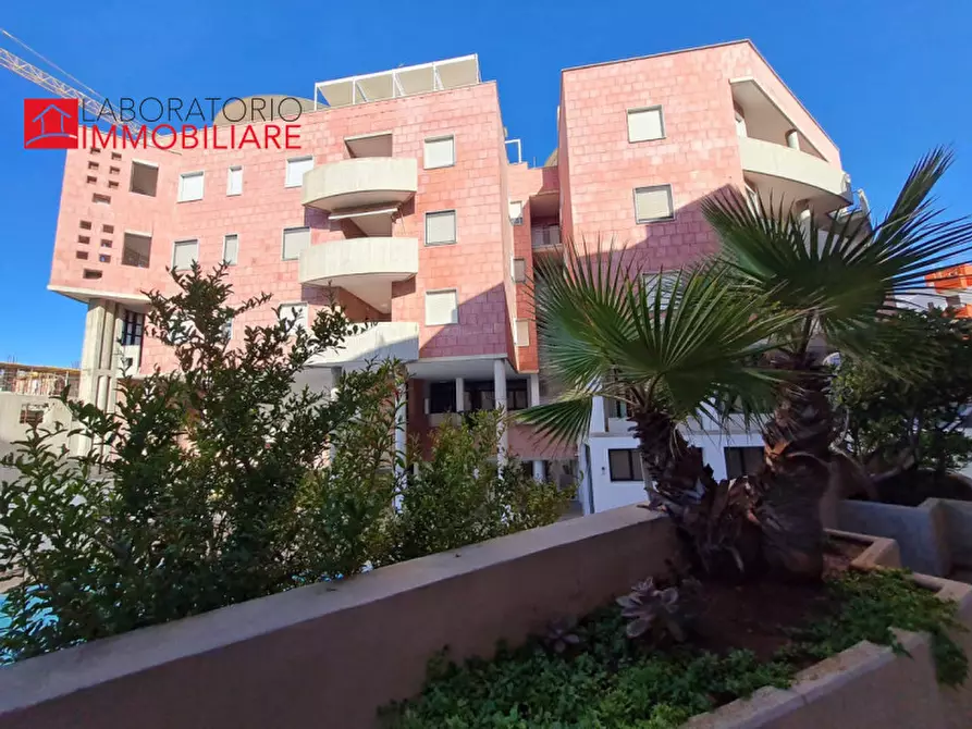 Immagine 26 di Appartamento in vendita  in Lungomare G.Galilei a Gallipoli