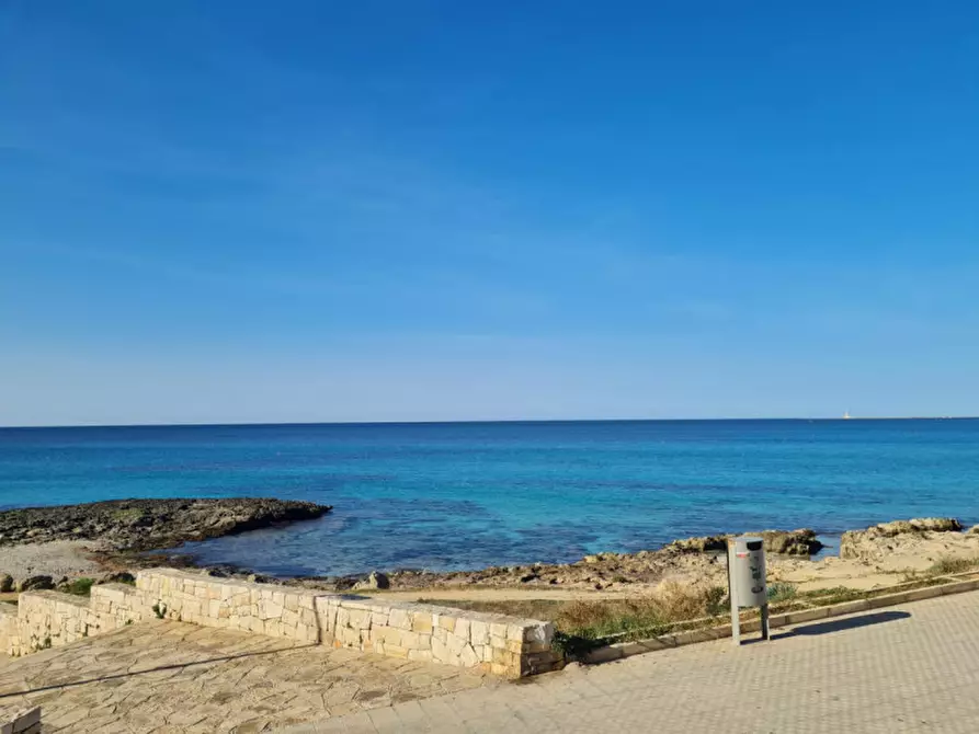 Immagine 39 di Appartamento in vendita  in Lungomare G.Galilei a Gallipoli