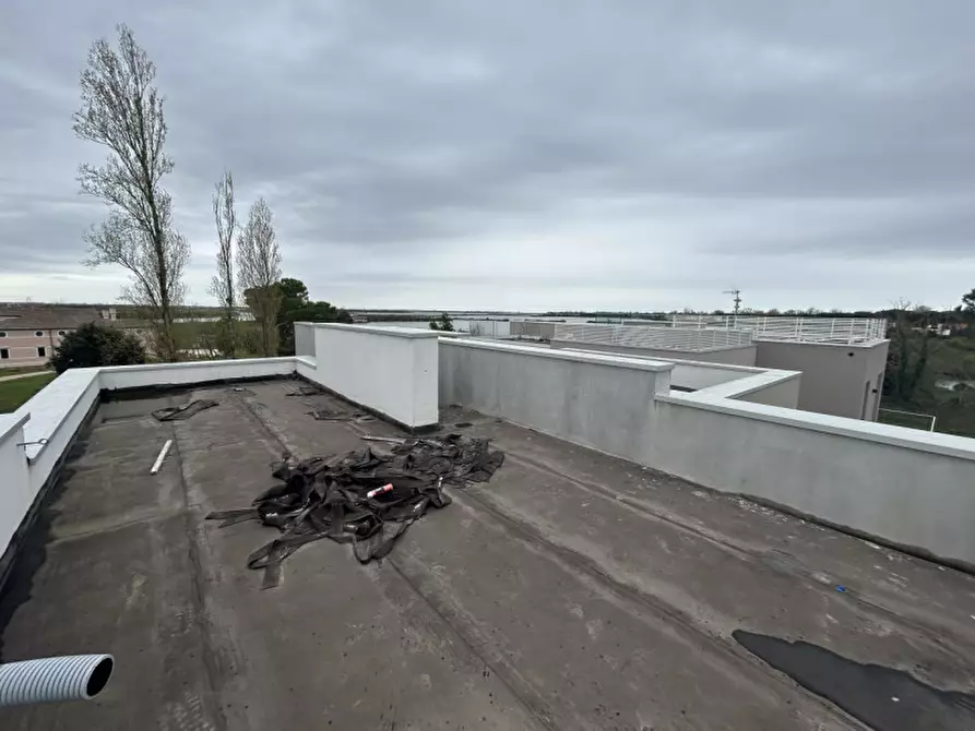 Immagine 1 di Casa bifamiliare in vendita  in Via Toni Gardin a Rosolina