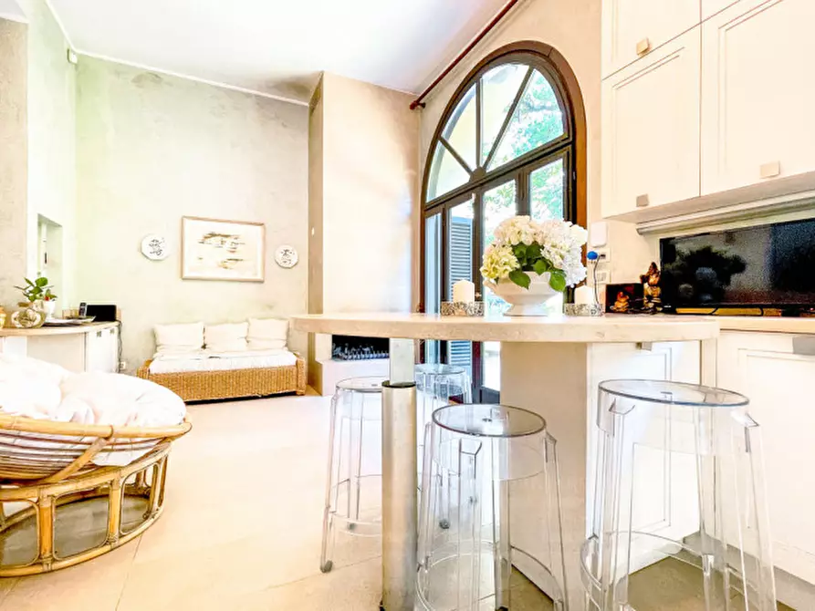 Immagine 37 di Villa in vendita  in Via Primo Maggio a Castelletto Sopra Ticino