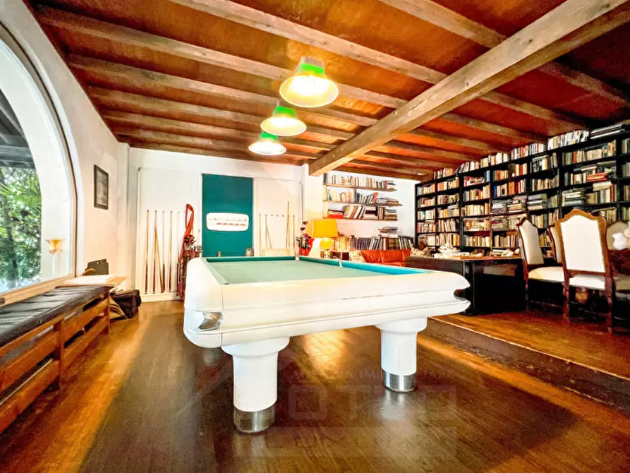 Immagine 40 di Villa in vendita  in Via Primo Maggio a Castelletto Sopra Ticino