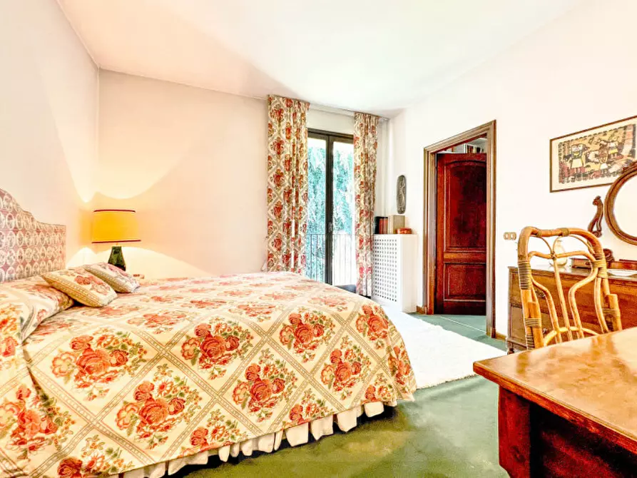 Immagine 49 di Villa in vendita  in Via Primo Maggio a Castelletto Sopra Ticino