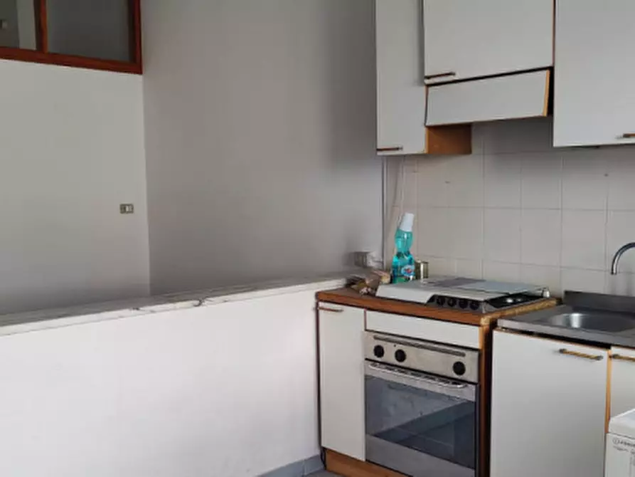 Immagine 22 di Appartamento in vendita  in VIA CORSO GARIBALDI a Eboli