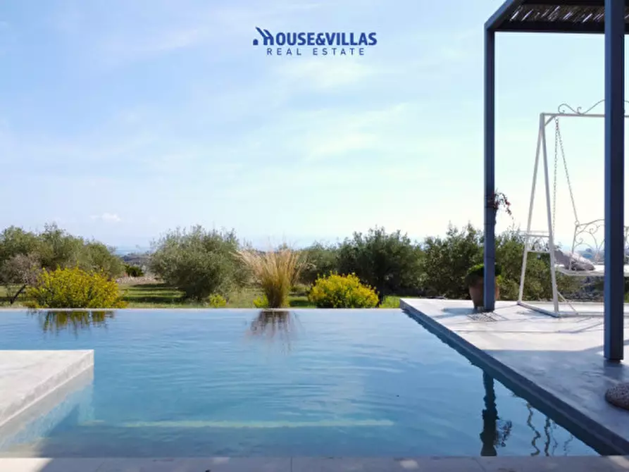 Immagine 17 di Villa in vendita  in Bochini a Noto