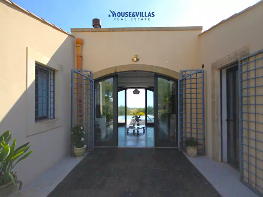 Immagine 25 di Villa in vendita  in Bochini a Noto