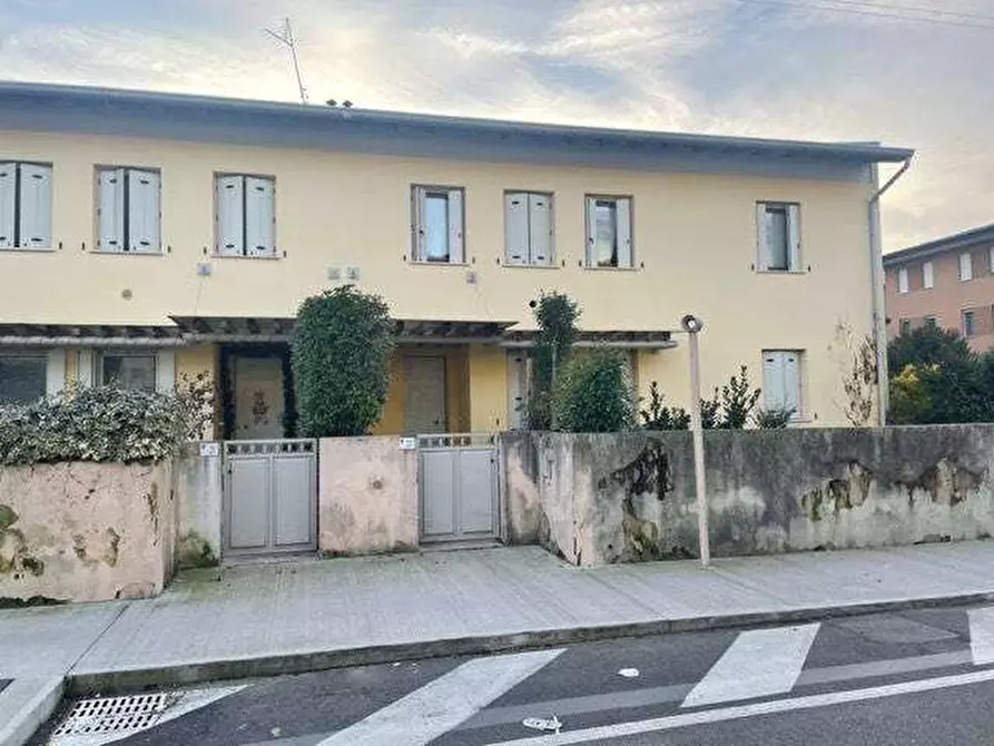 Immagine 1 di Appartamento in vendita  in Via Zara, 25/B - 33170 Pordenone (PN) a Pordenone