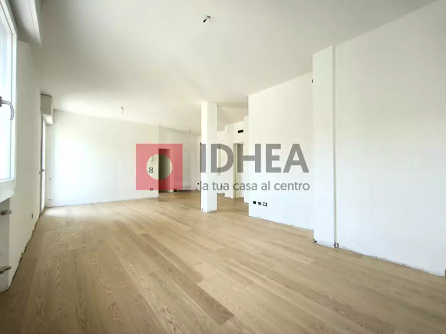 Immagine 2 di Attico in vendita  in VIALE LUZZATI a Treviso