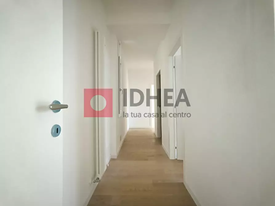 Immagine 7 di Appartamento in vendita  in VIALE LUZZATI a Treviso