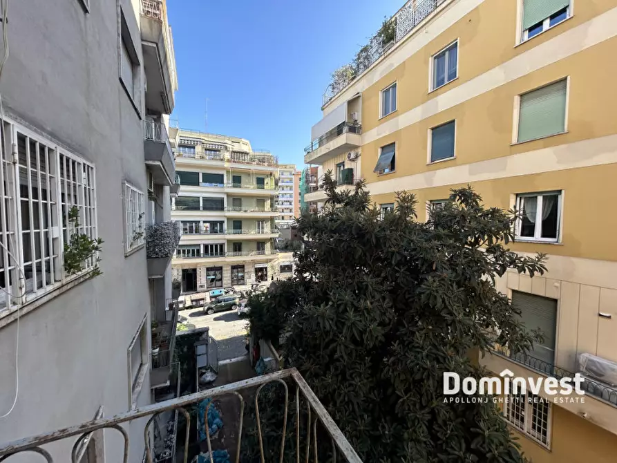 Immagine 15 di Camera in affitto  in Largo Forano a Roma