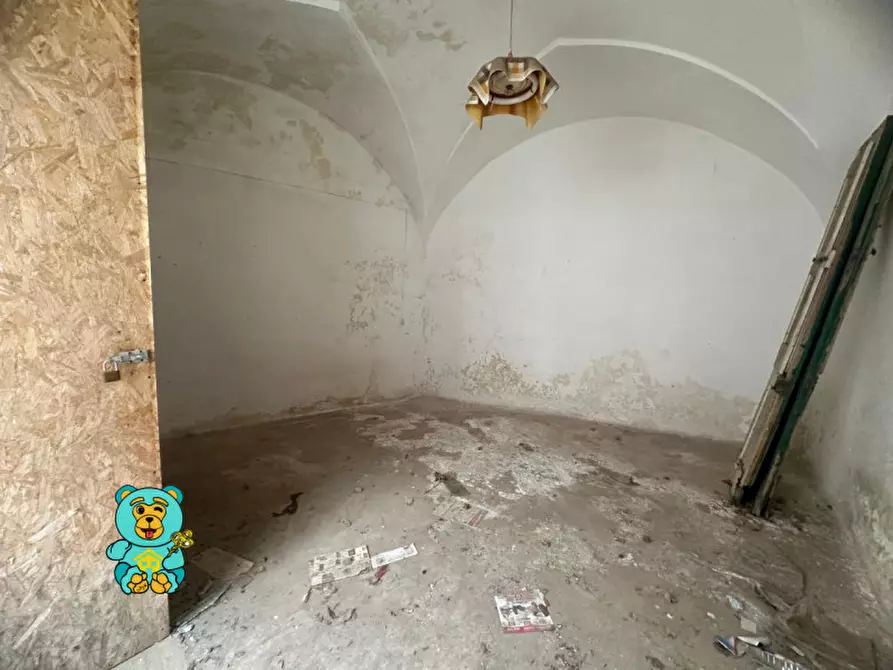 Immagine 14 di Appartamento in vendita  in via vittorio emanuele II a Matino