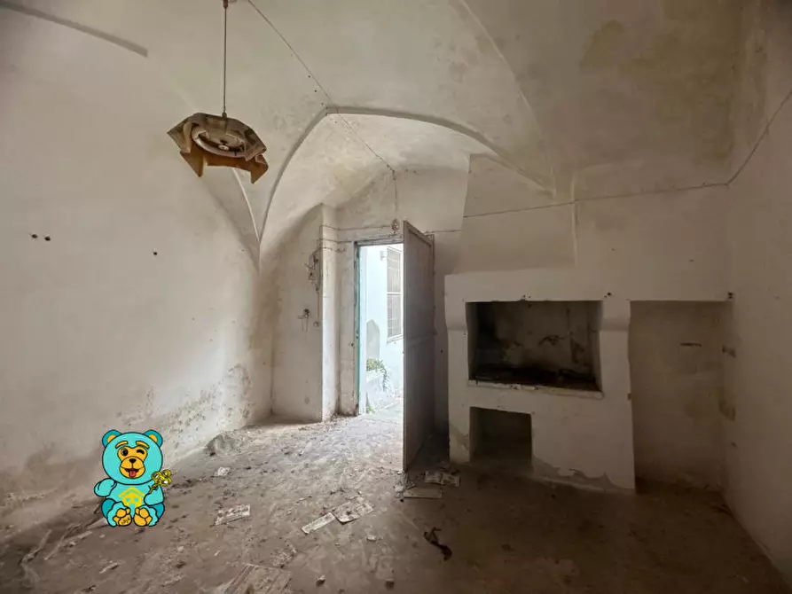 Immagine 17 di Appartamento in vendita  in via vittorio emanuele II a Matino