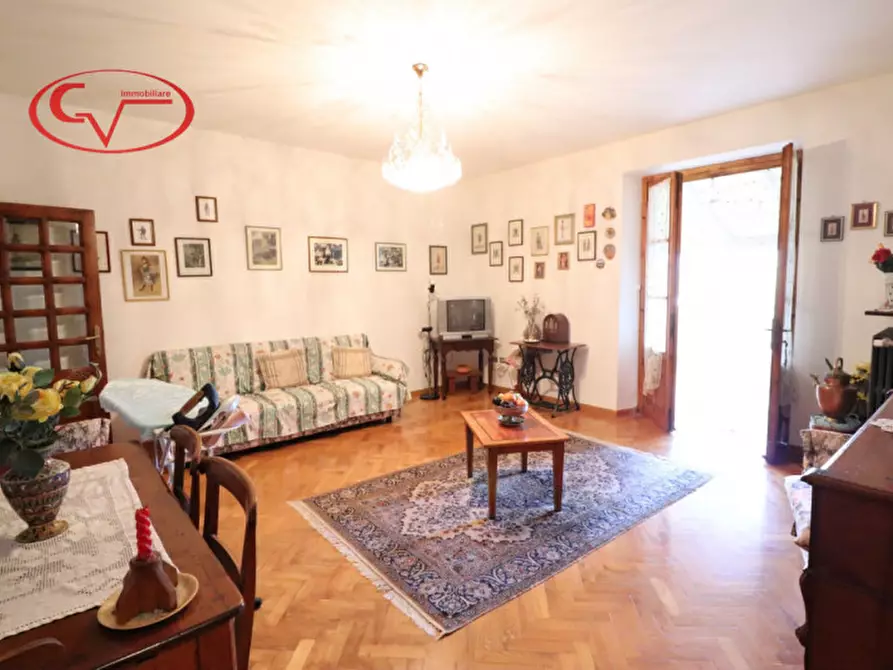 Immagine 4 di Appartamento in vendita  in Via Senese a Bucine