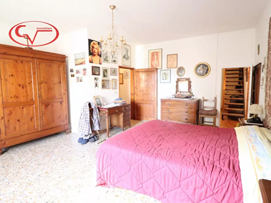 Immagine 18 di Appartamento in vendita  in Via Senese a Bucine