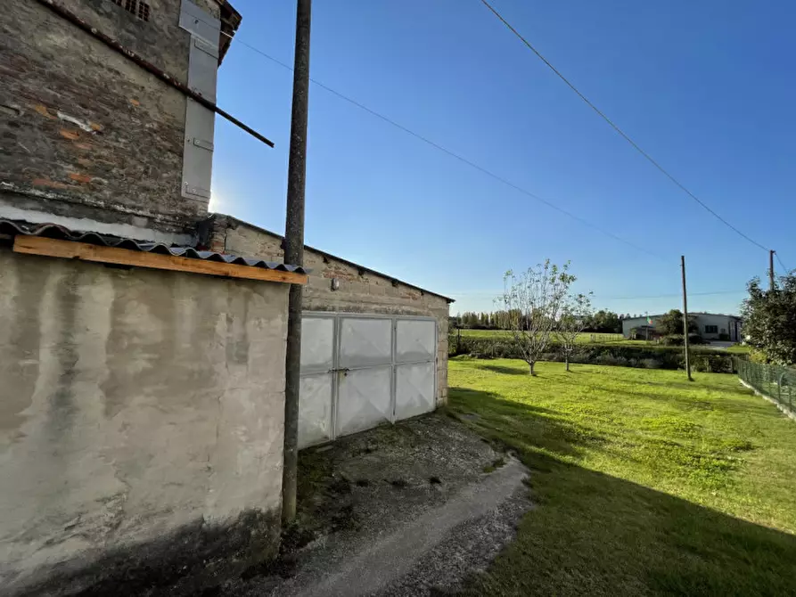 Immagine 34 di Casa bifamiliare in vendita  a San Benedetto Po