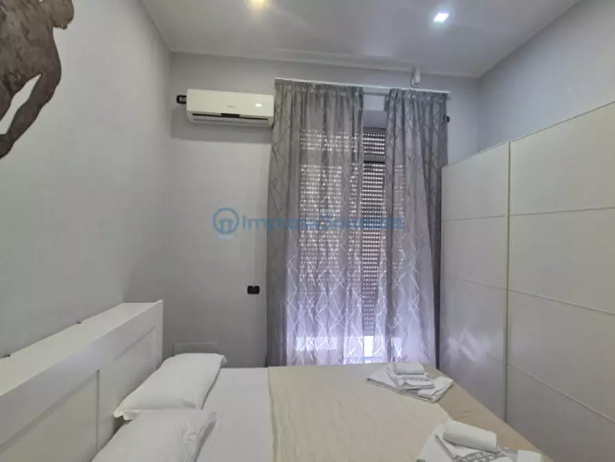 Immagine 16 di Appartamento in vendita  in Corso Umberto I a Napoli