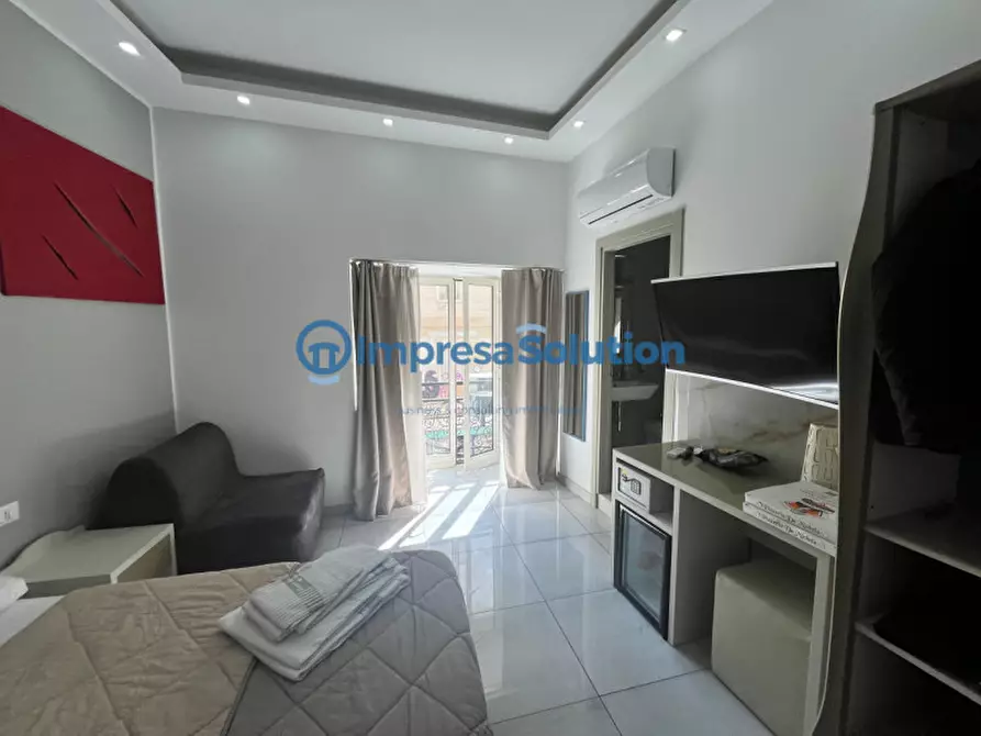 Immagine 20 di Appartamento in vendita  in Corso Umberto I a Napoli