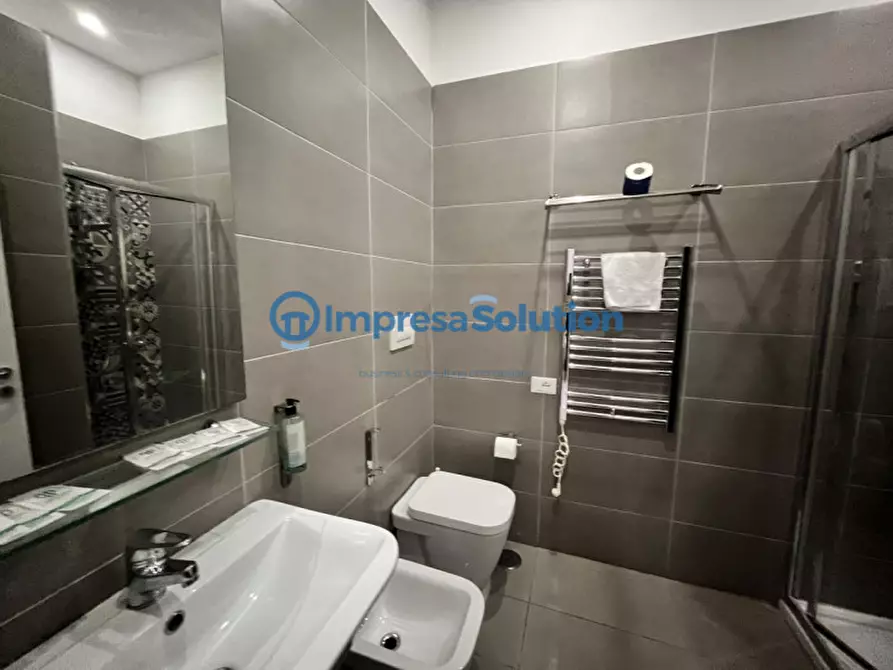 Immagine 22 di Appartamento in vendita  in Corso Umberto I a Napoli