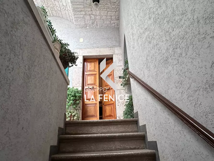 Immagine 5 di Palazzo in vendita  in P.zza Rodio a Locorotondo