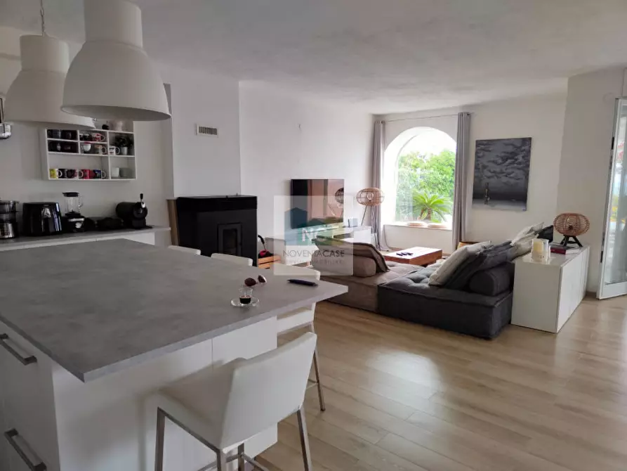 Immagine 9 di Villa in vendita  in via zaro 100 a Forio