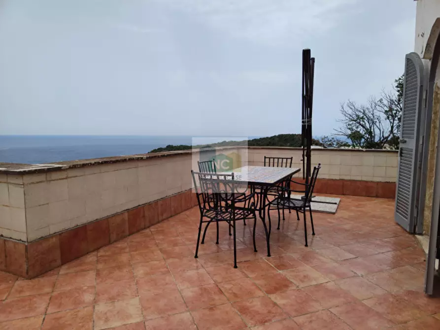 Immagine 11 di Villa in vendita  in via zaro 100 a Forio