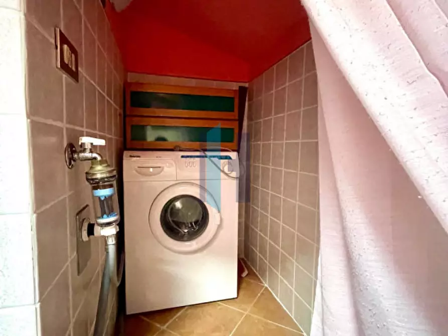 Immagine 23 di Appartamento in vendita  in Via Belvedere 30 a Manerba Del Garda