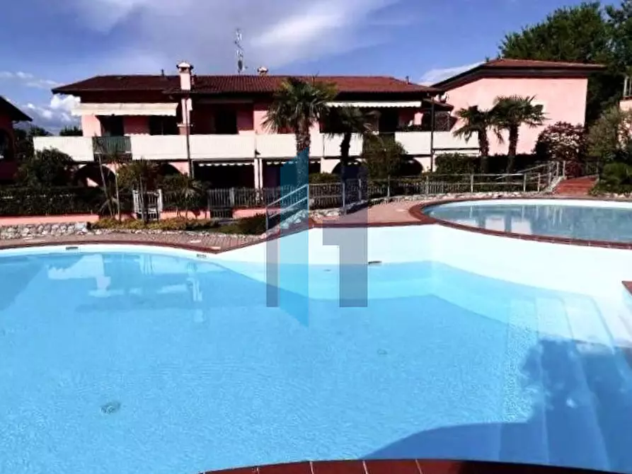 Immagine 35 di Appartamento in vendita  in Via Belvedere 30 a Manerba Del Garda