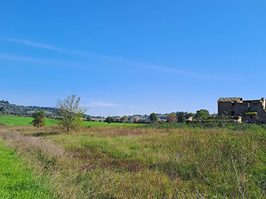 Immagine 3 di Rustico / casale in vendita  in Strada provinciale di Mugnano a Perugia