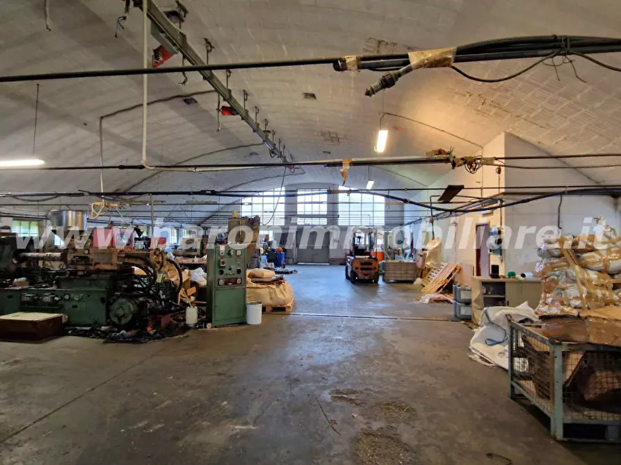 Immagine 5 di Magazzino in affitto  in Via San Lorenzo,50 a Valsamoggia