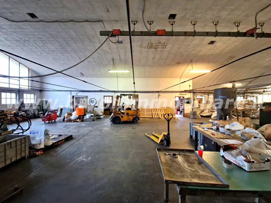 Immagine 9 di Magazzino in affitto  in Via San Lorenzo,50 a Valsamoggia