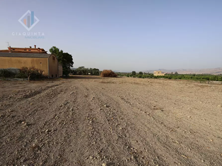 Immagine 18 di Rustico / casale in vendita  in SS385 a Mineo