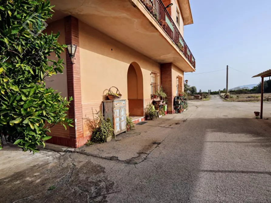 Immagine 57 di Rustico / casale in vendita  in SS385 a Mineo