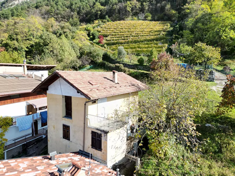 Immagine 2 di Casa indipendente in vendita  in Via San Giovanni  45 a Besenello