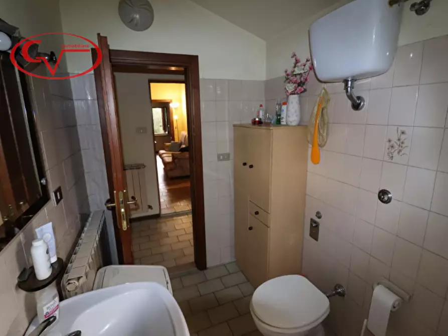 Immagine 11 di Appartamento in vendita  in via dell'Oleandro a Montevarchi