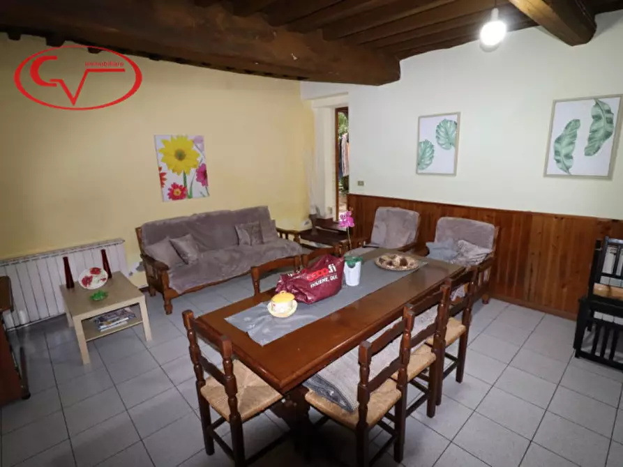 Immagine 13 di Appartamento in vendita  in via dell'Oleandro a Montevarchi