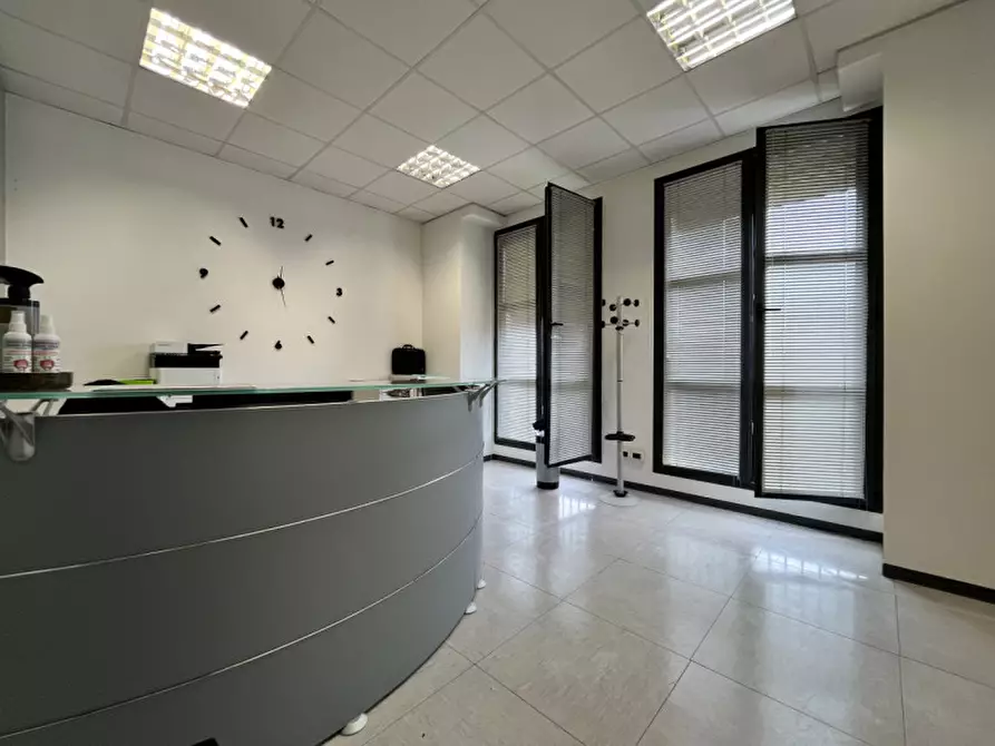 Immagine 2 di Ufficio in affitto  in Via della Meccanica a Vicenza