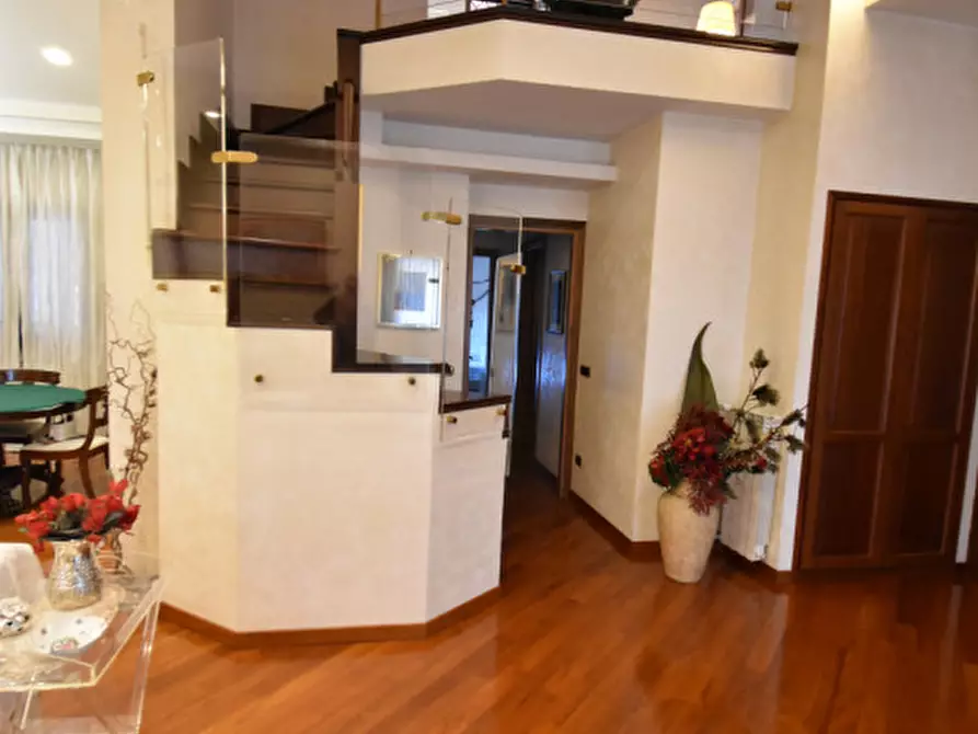 Immagine 22 di Casa quadrifamiliare in vendita  in Via Giulio Pittarelli a Roma