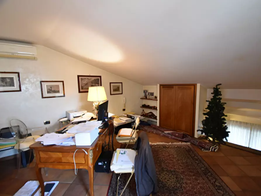 Immagine 31 di Casa quadrifamiliare in vendita  in Via Giulio Pittarelli a Roma